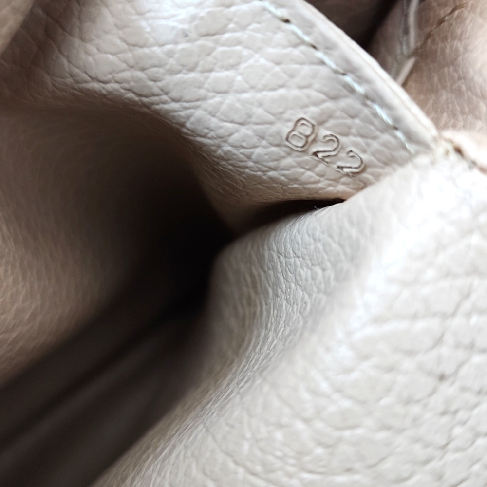 Louis Vuitton Toiletry Travel Bag - Picture 5 of 9